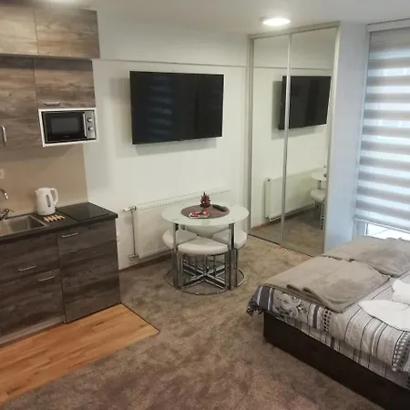 Apartment Centar 1 *